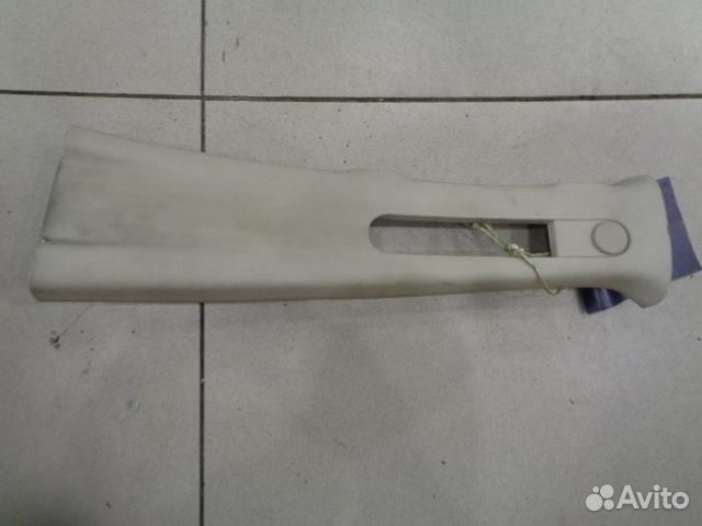 Обшивка стойки средняя левая (внутри) Lincoln Nav