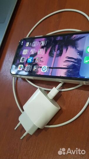 Телефон iPhone 11 128 gb