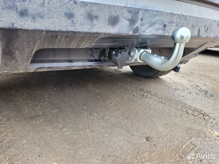 Фаркопы для Шкода Карок 2017