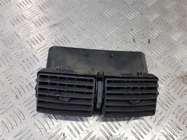 Решетка воздуховода пежо Expert 07-16г