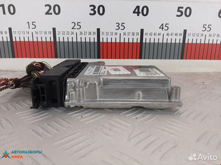 Блок управления двигателем BMW 1 13618512588