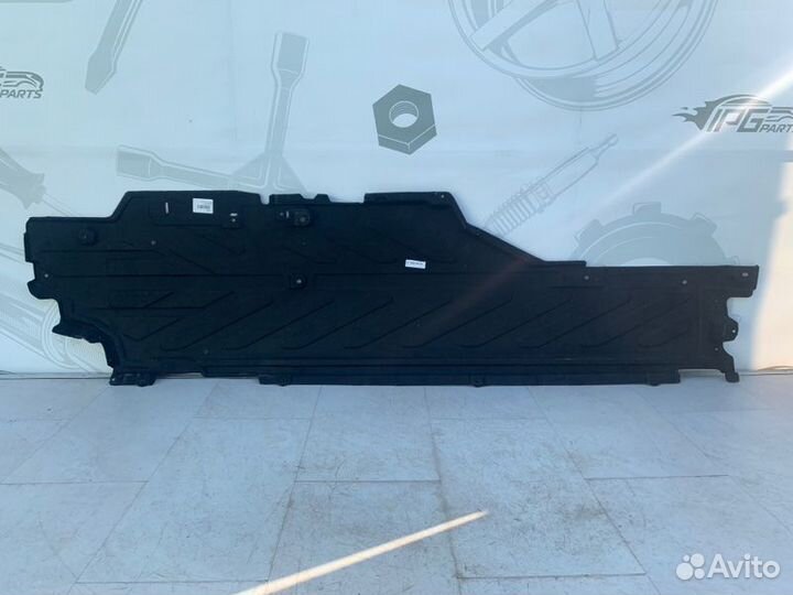 Защита днища Mercedes W205 A2056842000