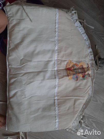 Бортики в кроватку