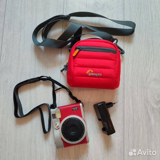 Фотоаппараты мгновенной печати instax mini 90