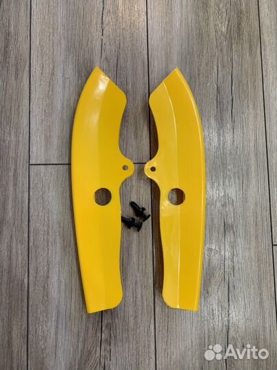 Накладки на бампер Dodge Challenger SRT и R/T