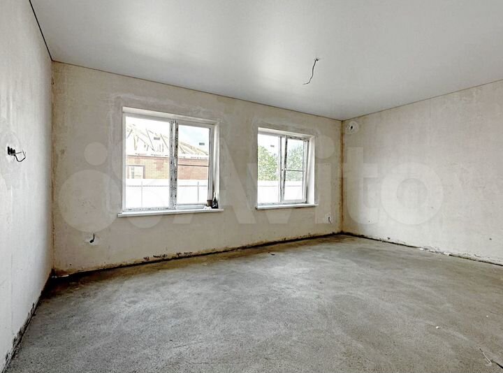 Дом 160 м² на участке 6 сот.