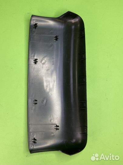 Крышка зеркала правая/левая основного\Volvo FH12/1