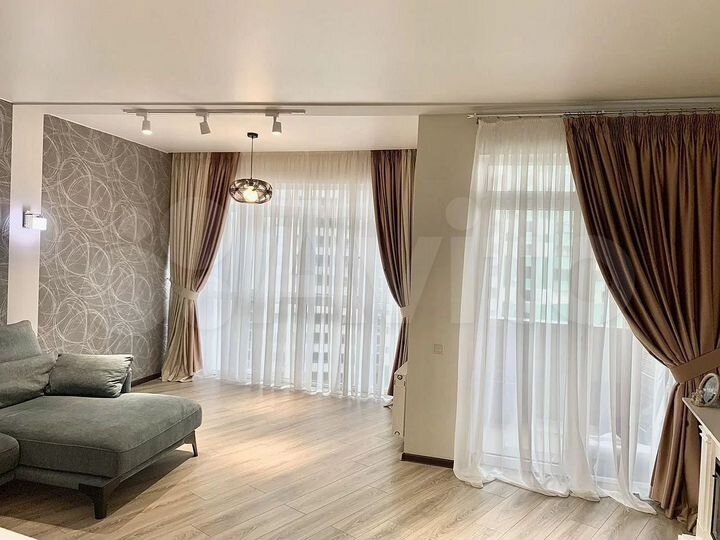 3-к. квартира, 100 м², 12/20 эт.