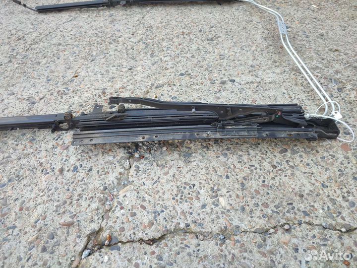 Механизм люка Jaguar xj x351