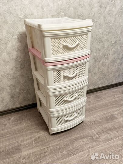 Комод белый