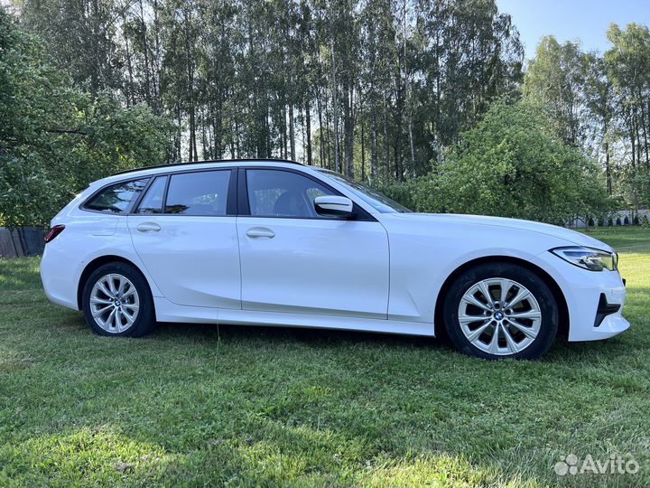 Аренда автомобиля с водителем на свадьбу и межгоро