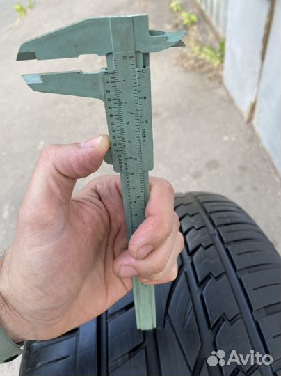 Continental ContiCrossContact UHP 275/40 R20 106Y