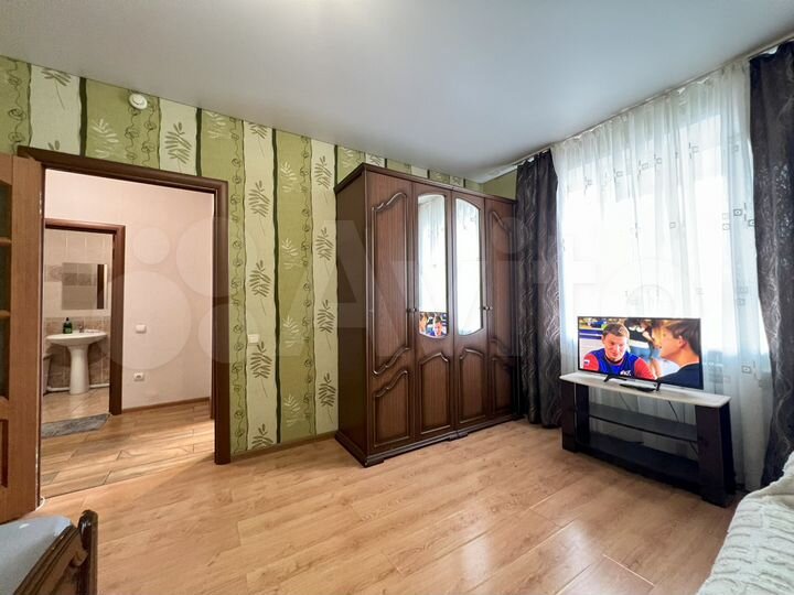 1-к. квартира, 43 м², 9/17 эт.