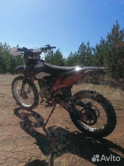 Мотоцикл Bse z2 кросс