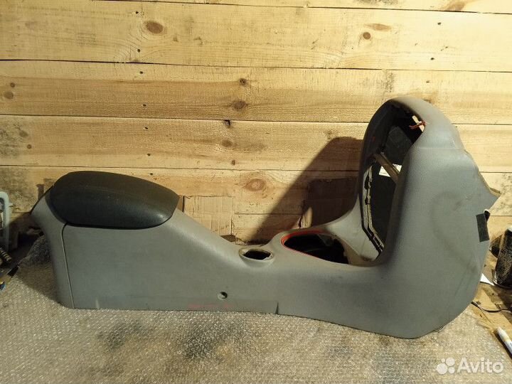 Консоль центральная Rover 75