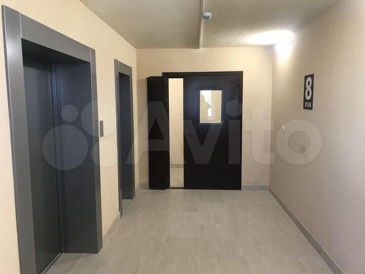 2-к. квартира, 67 м², 8/10 эт.