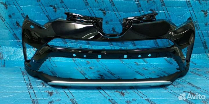 Передний бампер с губой Рав4 под парктроник 15-19