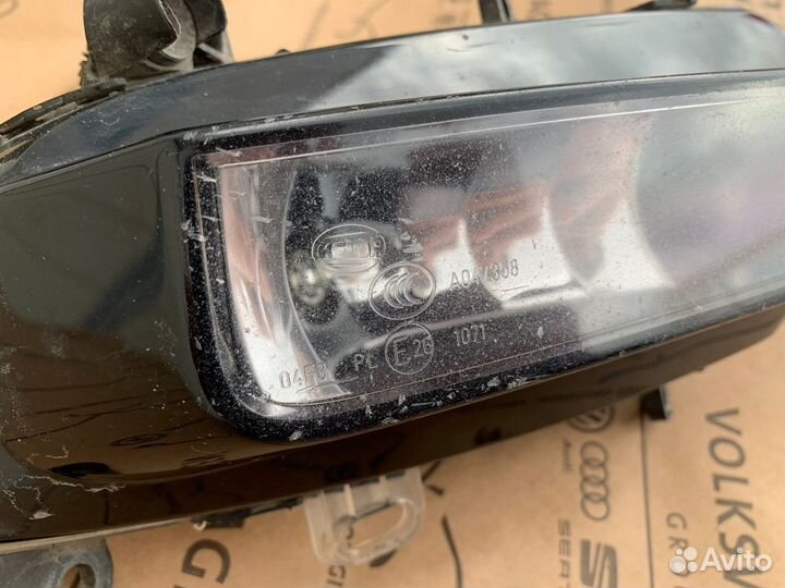 Фара противотуманная правая, птф Audi A1 (8X)