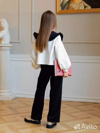 Брючный комплект для девочки 128 и 134 см черный