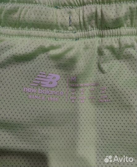 Беговые шорты New balance
