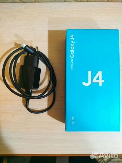 Samsung Galaxy J4 (2018), 3/32 ГБ