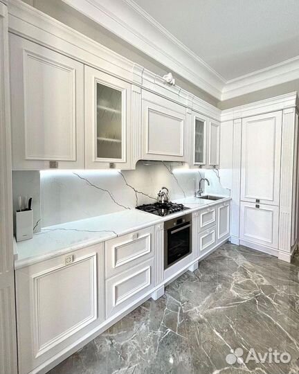 Кухня на заказ угловая