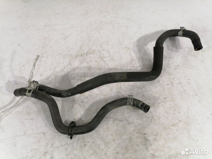 Патрубок системы охлаждения Nissan Serena C25