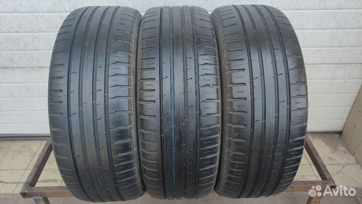 Nokian Tyres Hakka Black 2 SUV 215/60 R17