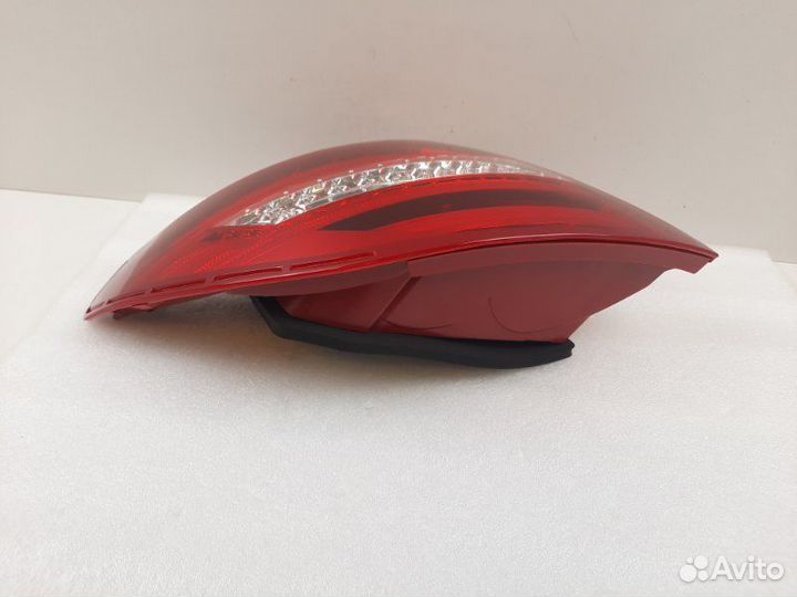 Фонарь левый Mercedes-Benz C-Class W204 2011-2015