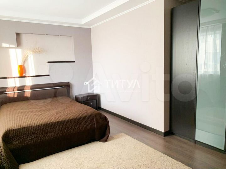 4-к. квартира, 129,8 м², 7/10 эт.