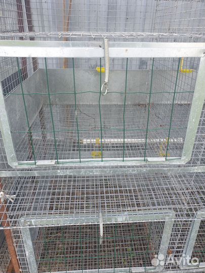 Большая клетка для птиц