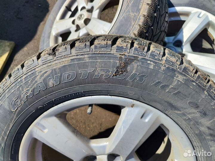 Колеса диски с зимней резиной RAV4 225/65/17