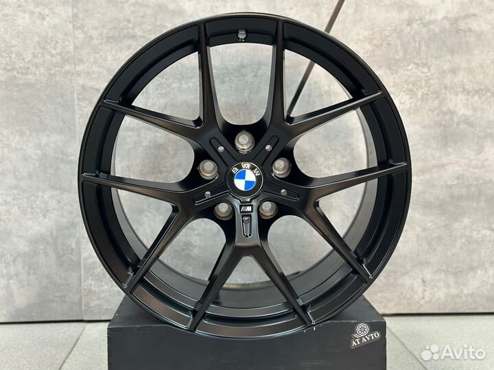 Диски литые 5/120 R18 для BMW новые