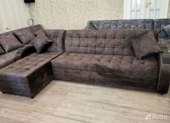 Угловой диван в наличии не б/у
