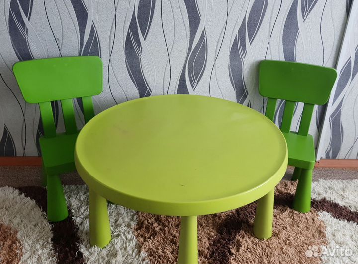 Детский стол и стул IKEA