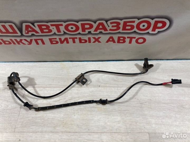 Датчик ABS передний правый Hyundai Ix 35 2011