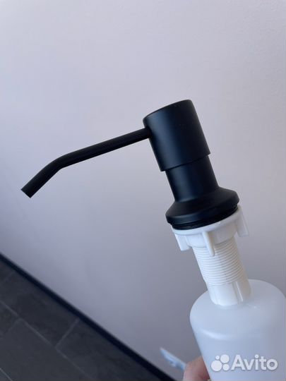 Диспенсер для кухни врезной