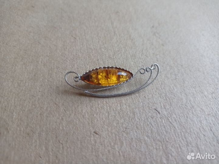 Брошь скань, под янтарь
