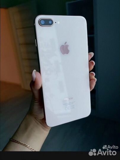 iPhone 8 Plus, 64 ГБ