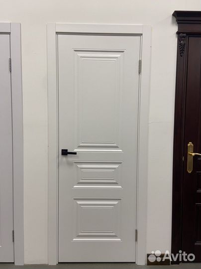 Дверь межкомнатная белая в наличии.Звоните