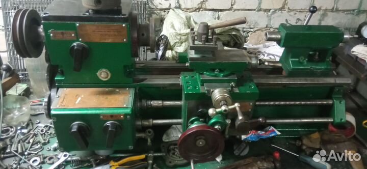 Токарный станок тв7