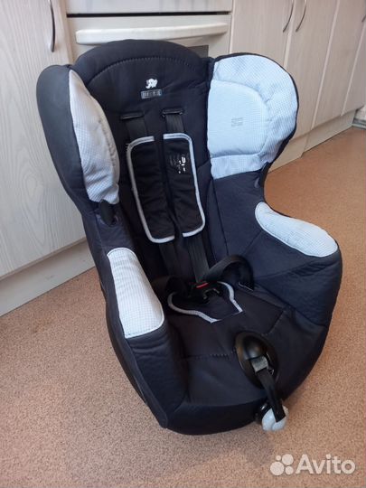 Автокресло Bebe Confort 9-18кг