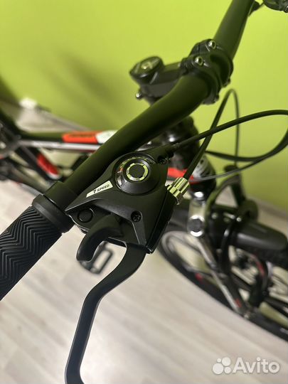 Велосипед на литых дисках