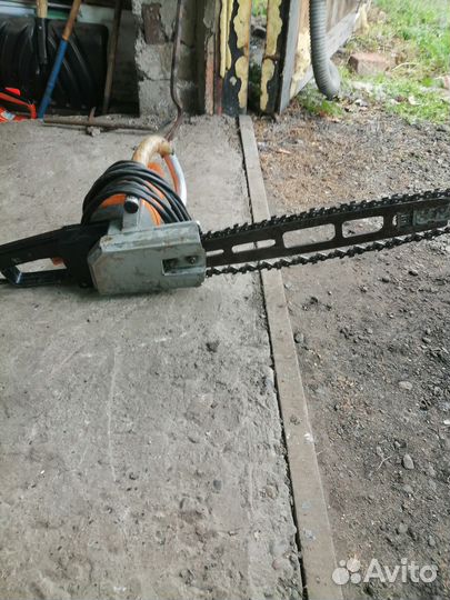 Пила электрическая бу