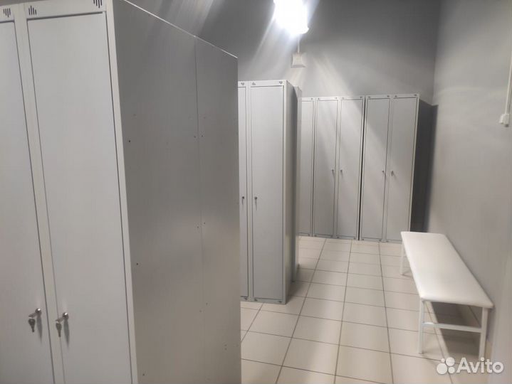 Шкаф в раздевалку металлические