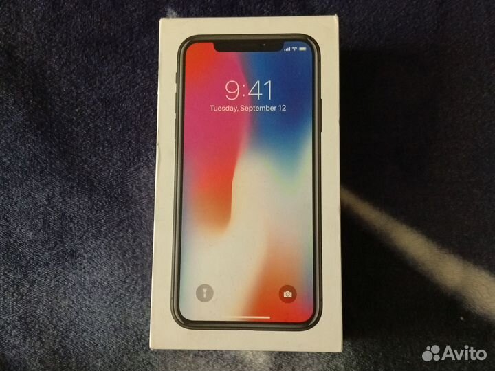 iPhone X, 64 ГБ