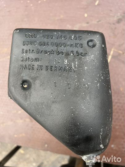 Радиатор интеркулера Audi 80 B4 1.9TDI 028145805