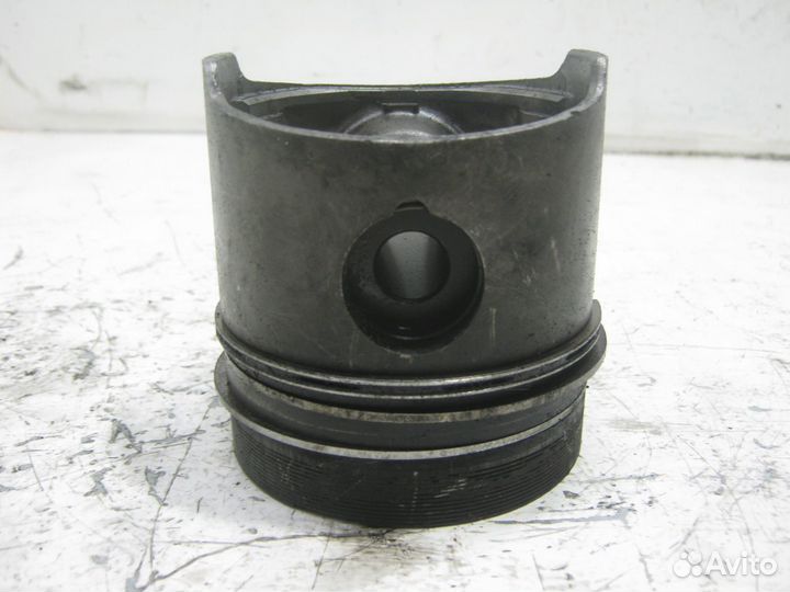 Поршень (поршни) Мерседес T1 1986г 2.2л 44кВт