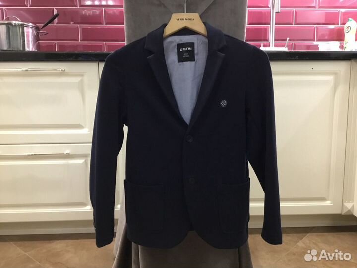 Школьный пиджак рост 140 см