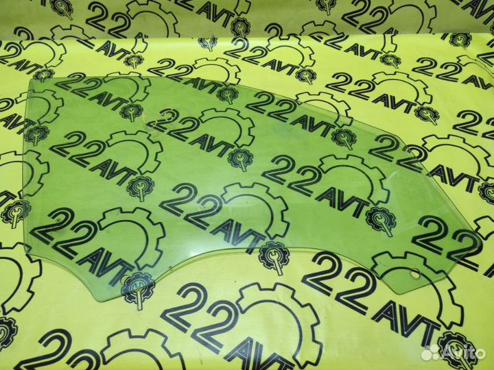 Стекло переднее правое Bmw X5 E70 N55 (3